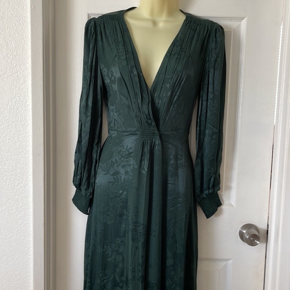 los angeles atelier Dresses & Skirts - Gorgeous dress